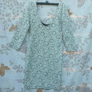 New FOREVER 21 long sleeve size S